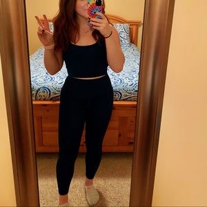 Trendy PINK Leggings